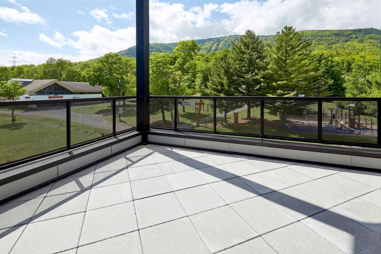 Delta Hotels By Marriott Mont Sainte-Anne, Resort & Convention Center Beaupre Exterior photo