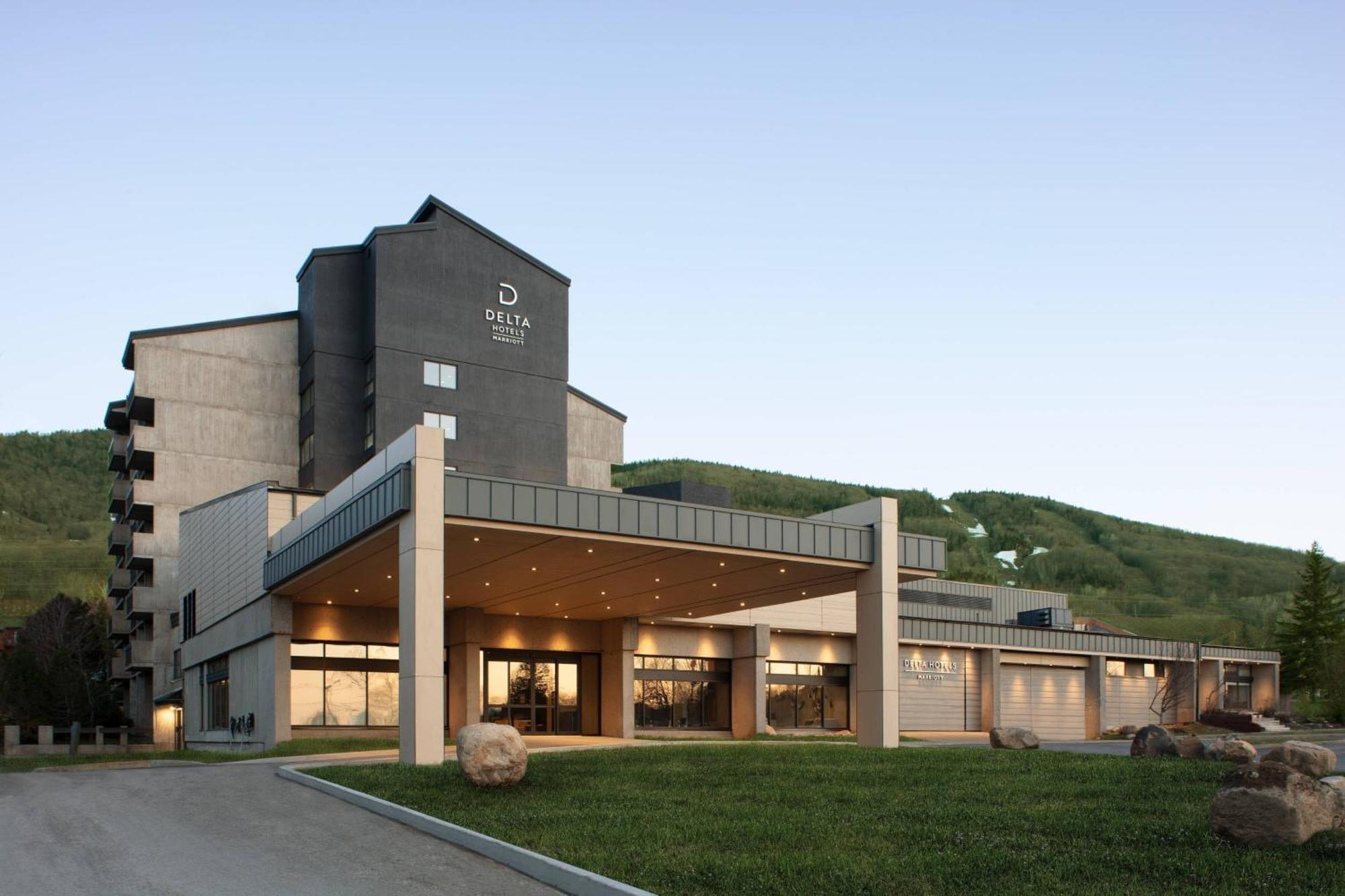 Delta Hotels By Marriott Mont Sainte-Anne, Resort & Convention Center Beaupre Exterior photo
